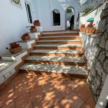 House On The Curve, Capri * Marina Grande (Capri)